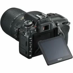 Nikon D7500 + 18-140mm Lens DSLR Fotoğraf Makinesi