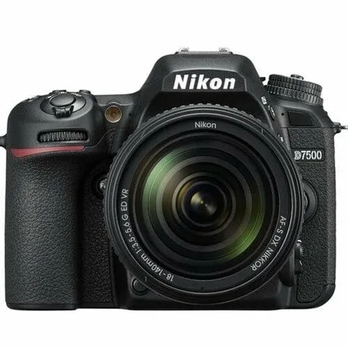 Nikon D7500 + 18-140mm Lens DSLR Fotoğraf Makinesi