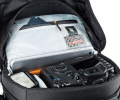 LOWEPRO NOVA 160 AW II(MİCA/PİXEL CAM)