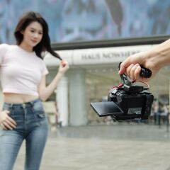 SmallRig 5766 Canon EOS R50 V için Kafes Kiti (Siyah)